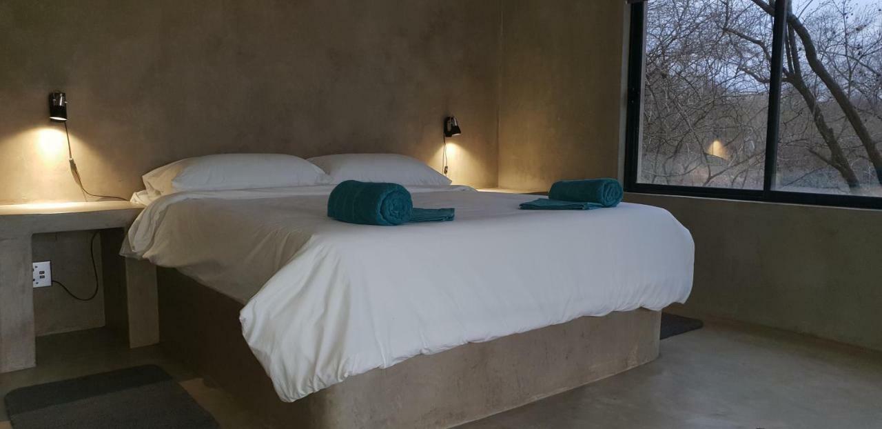 Lionsview Private Lodge - 6 Lions Марлот Парк Екстериор снимка